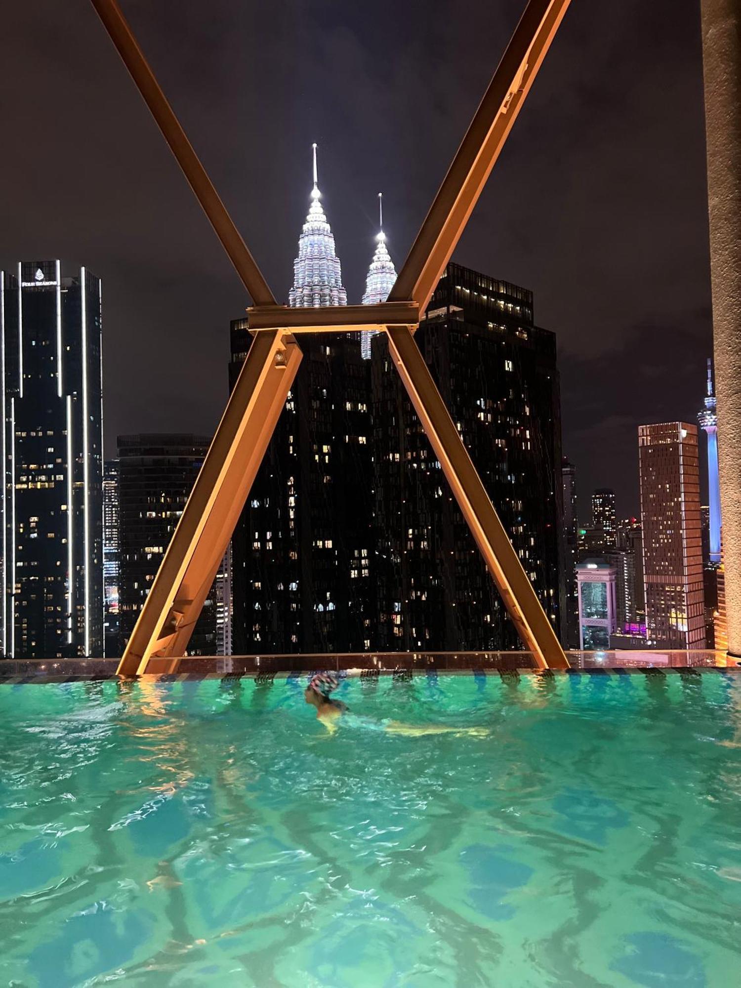 Scarletz Suites Kuala Lumpur By City Center Екстер'єр фото