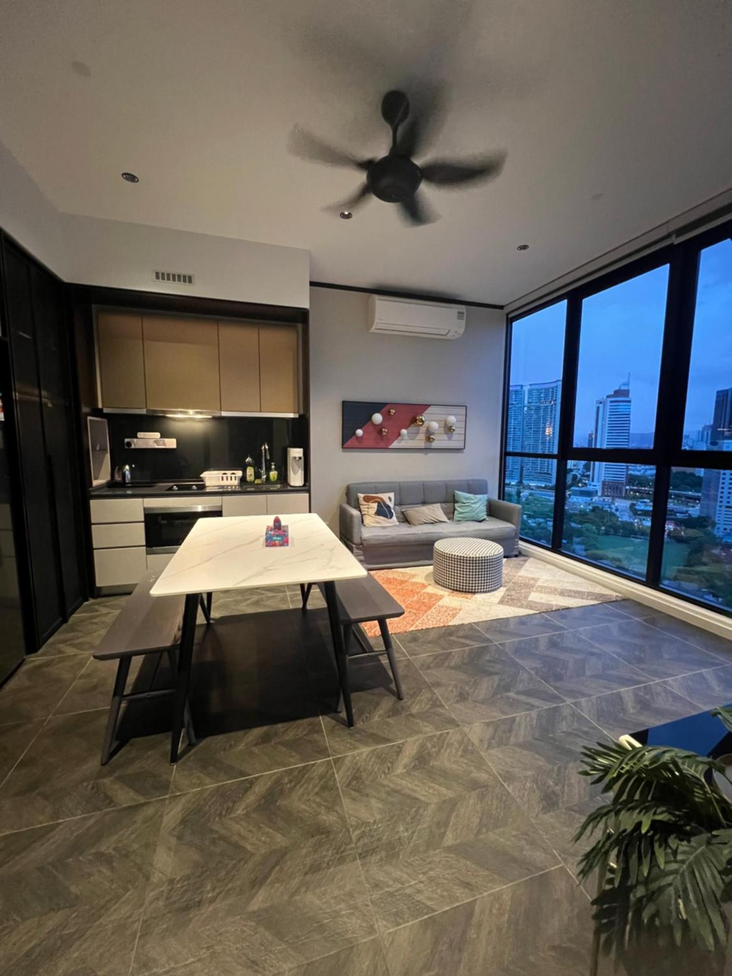 Scarletz Suites Kuala Lumpur By City Center Екстер'єр фото